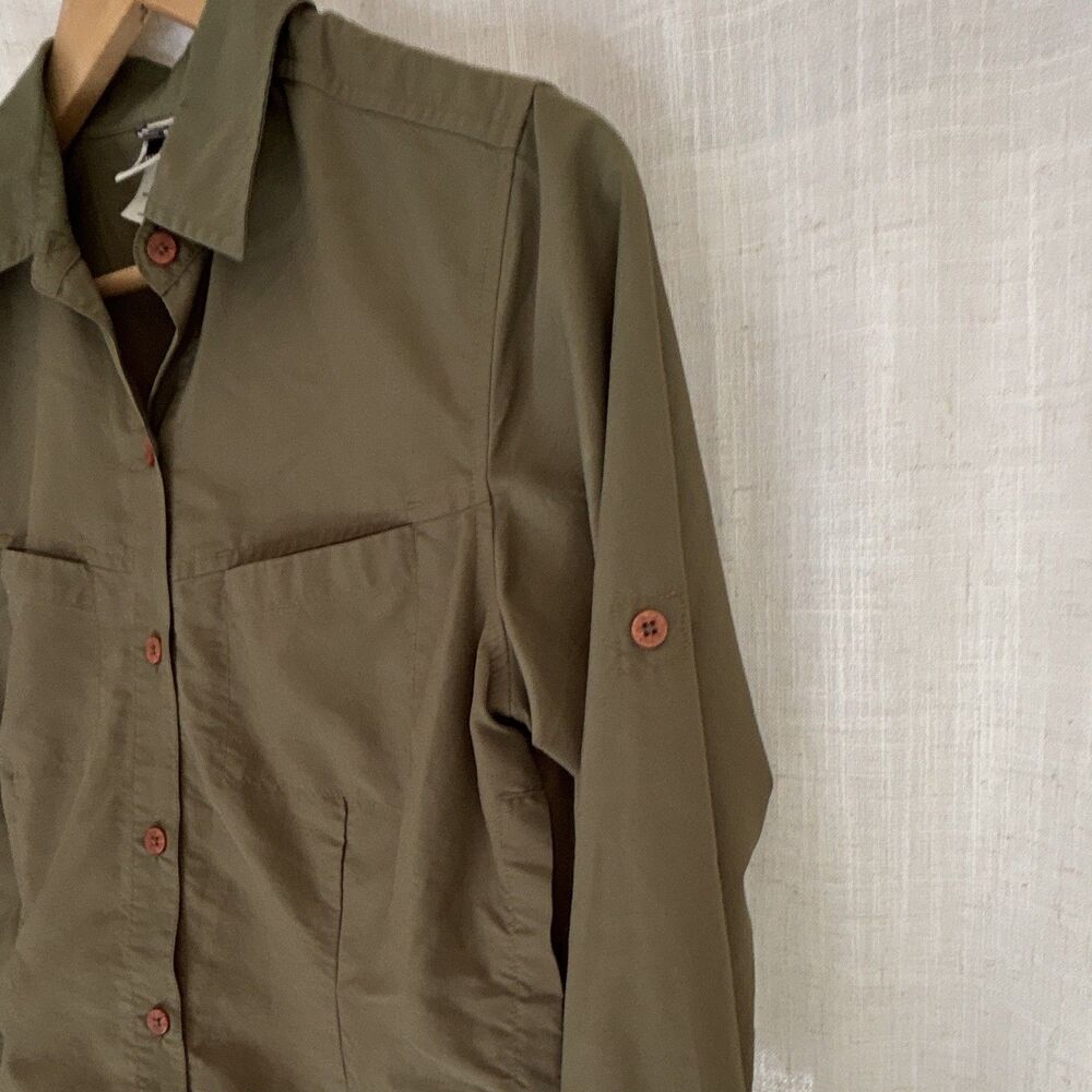The North Face Women’s Green Breathable Button-Up Shirt Long Sleeve XS/TP - Picture 6 of 16